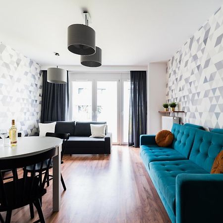 Big Apart - Atal Towers - 3 Rooms - Private Parking Place Βρότσλαβ Εξωτερικό φωτογραφία